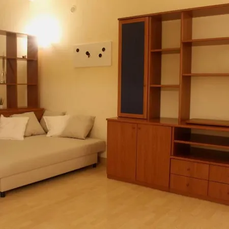 Krea Apartments! Apartment *